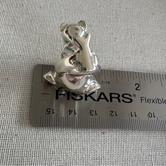 Silver Tone Mother and Baby Polar Bear Pendant - Picture 8 of 9